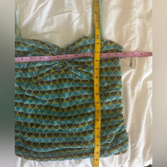 Free People top. NWT. XL. - Picture 4 of 8